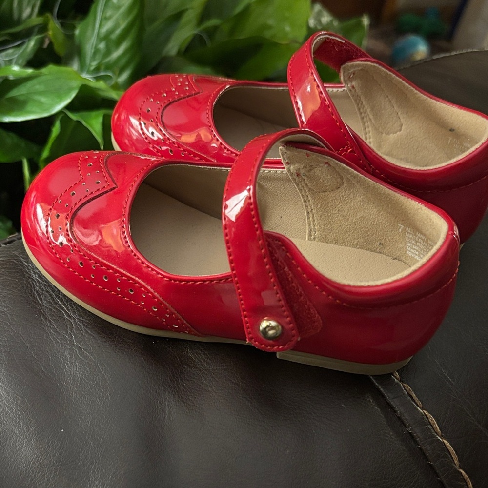 Gymboree Shiny Red Mary Jane Dress Shoes